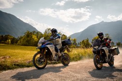 2019-BMW-F850GS-Adventure-06