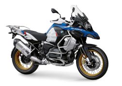 2019-BMW-R1250GS-Adventure-21