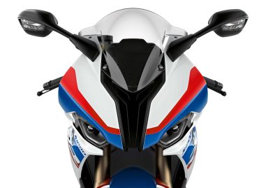 2019-BMW-S1000RR-48