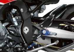 2021-BMW-M1000RR-superbike-45