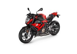 2021-BMW-S1000R-38