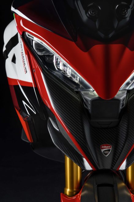 2022-Ducati-Multistrada-V4-Pikes-Peak-hi-res-04