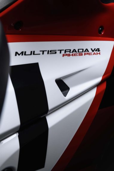 2022-Ducati-Multistrada-V4-Pikes-Peak-hi-res-40