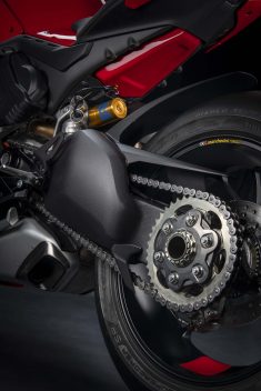 2022-Ducati-Panigale-V4-S-51