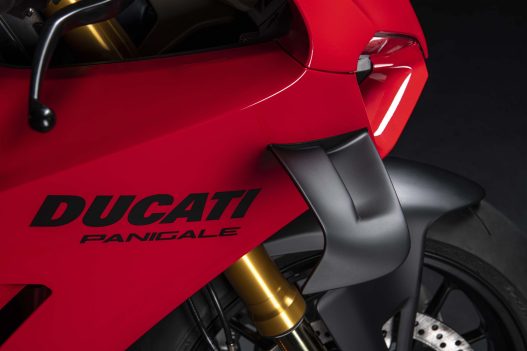 2022-Ducati-Panigale-V4-S-79