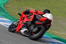 2022-Ducati-Panigale-V4-S-Jerez-Jensen-10