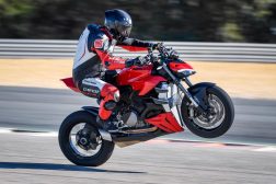 2022-Ducati-Streetfighter-V2-press-launch-16