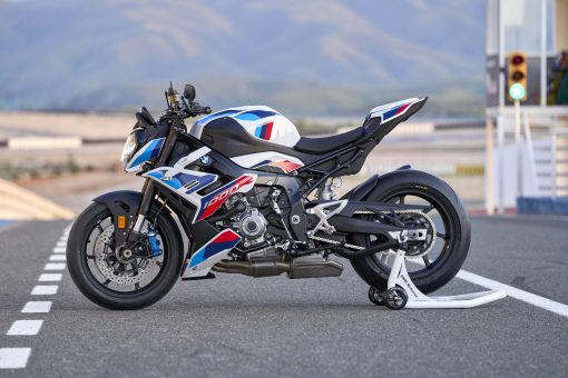 2023-BMW-M1000R-46