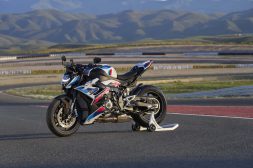 2023-BMW-M1000R-52