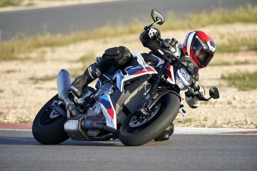 2023-BMW-M1000R-57