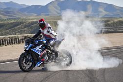 2023-BMW-M1000R-59