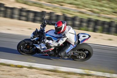 2023-BMW-M1000R-62