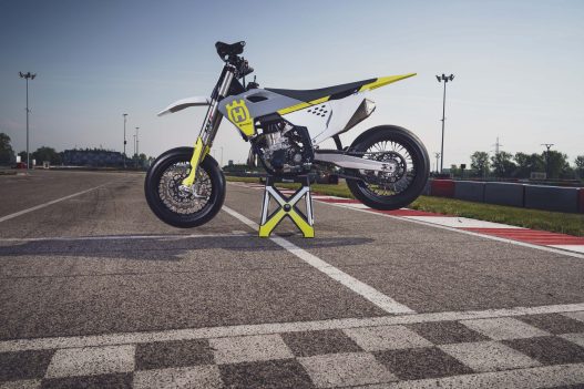 2023-Husqvarna-FS-450-supermoto-102