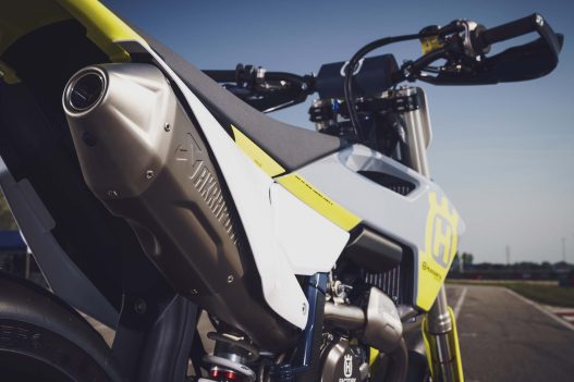 2023-Husqvarna-FS-450-supermoto-109