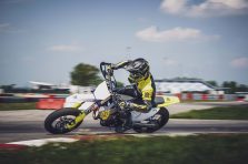 2023-Husqvarna-FS-450-supermoto-12