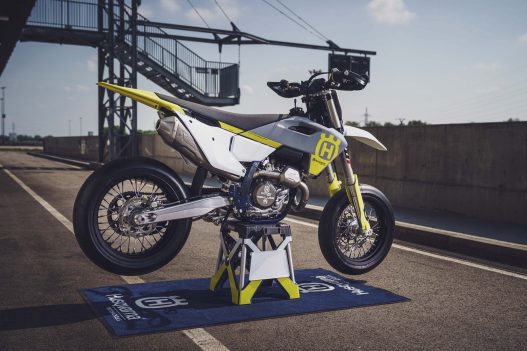 2023-Husqvarna-FS-450-supermoto-124