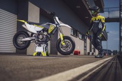 2023-Husqvarna-FS-450-supermoto-127