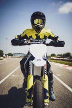 2023-Husqvarna-FS-450-supermoto-134