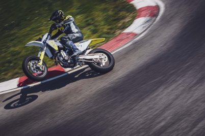 2023-Husqvarna-FS-450-supermoto-26