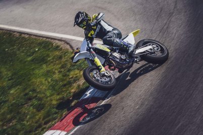 2023-Husqvarna-FS-450-supermoto-27