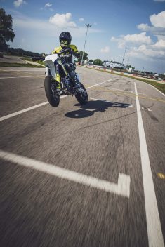 2023-Husqvarna-FS-450-supermoto-56