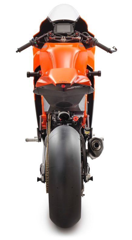 KTM-RC-8C-19